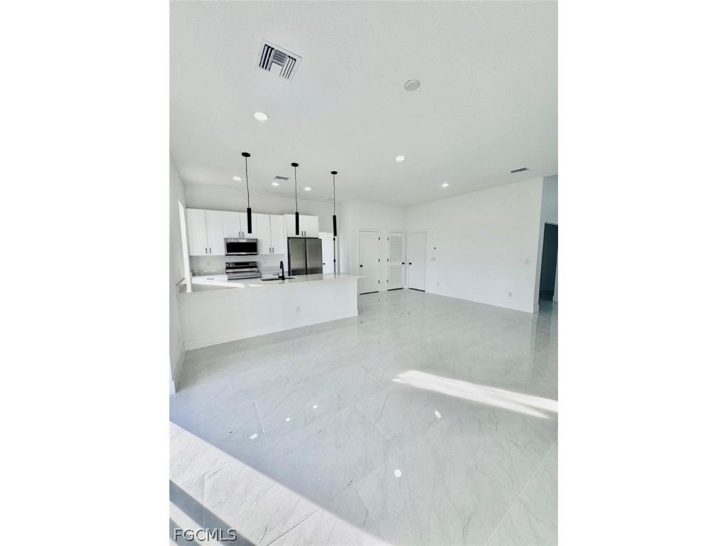 3613 18th Street W Lehigh Acres FL 33971 2026008258 image5