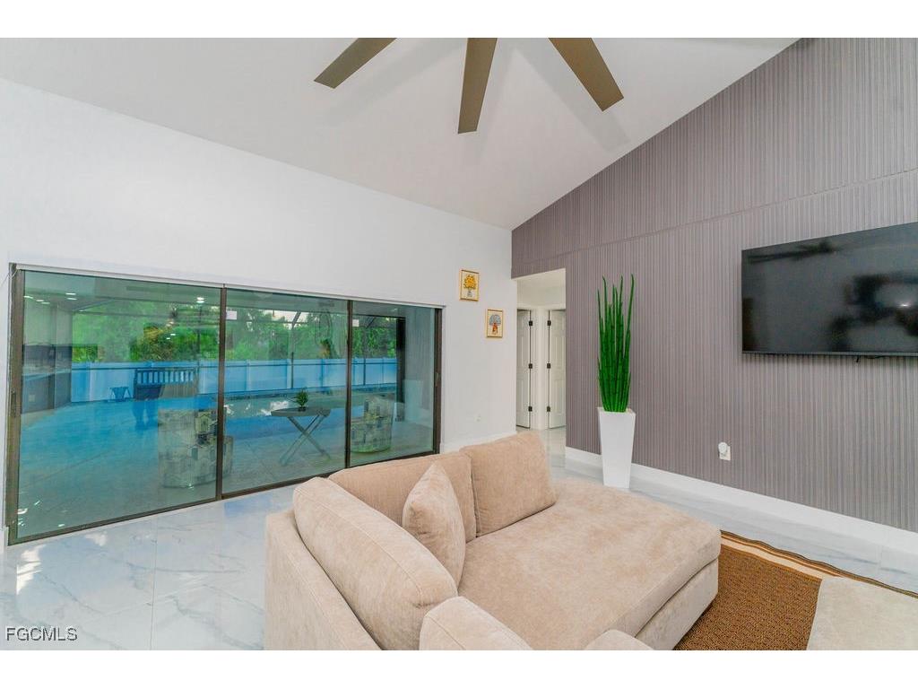 3613 39th Street SW Lehigh Acres FL 33976 2025023101 image10