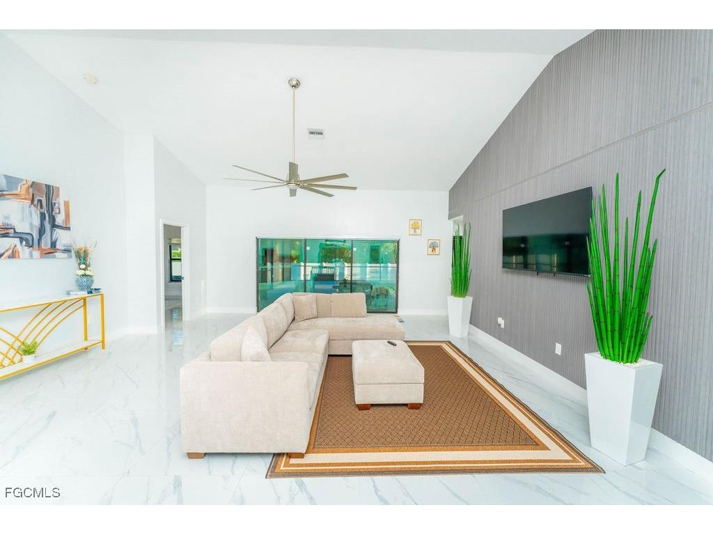 3613 39th Street SW Lehigh Acres FL 33976 2025023101 image14