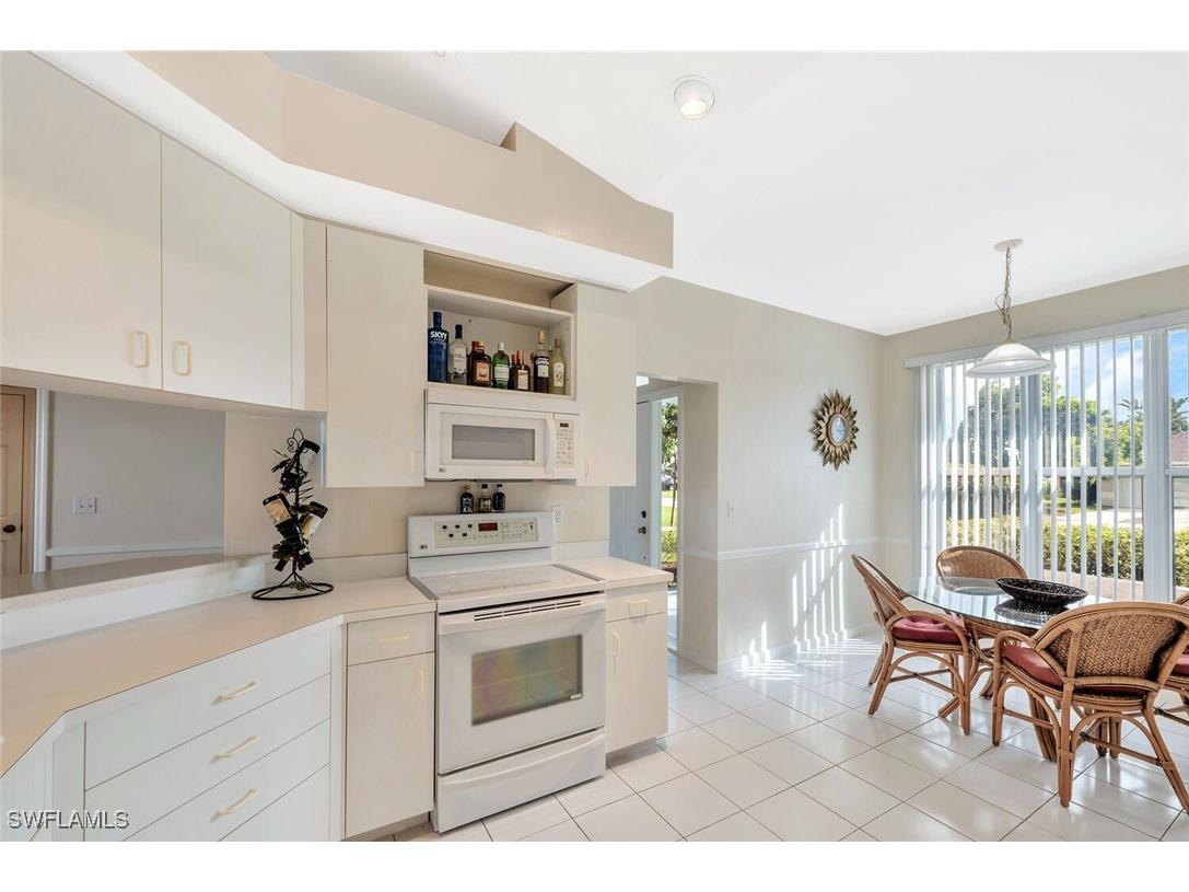 3613 Kent Drive Naples FL 34112 225074049 image15