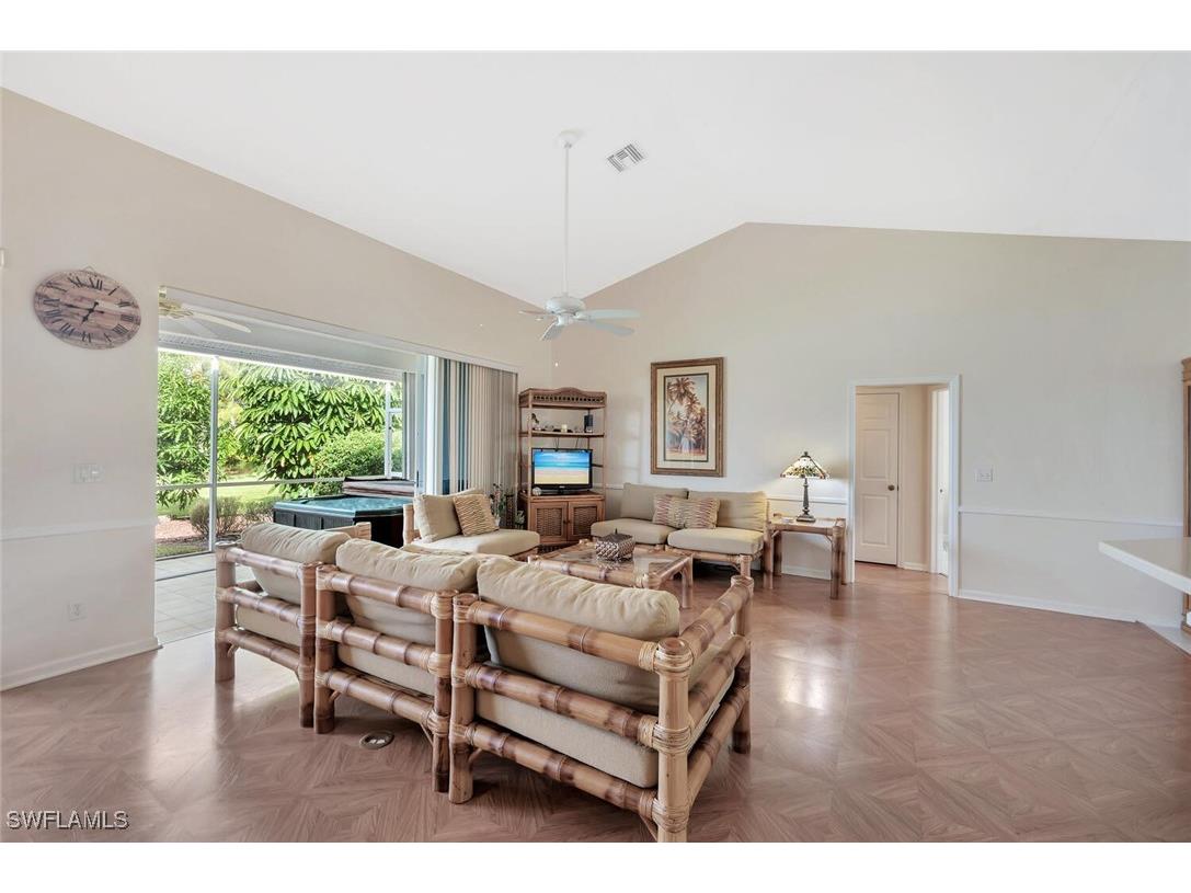 3613 Kent Drive Naples FL 34112 225074049 image7