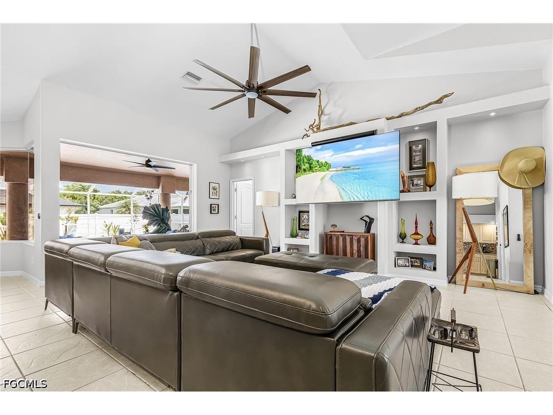 3613 SE 3rd Place Cape Coral FL 33904 2026022439 image11