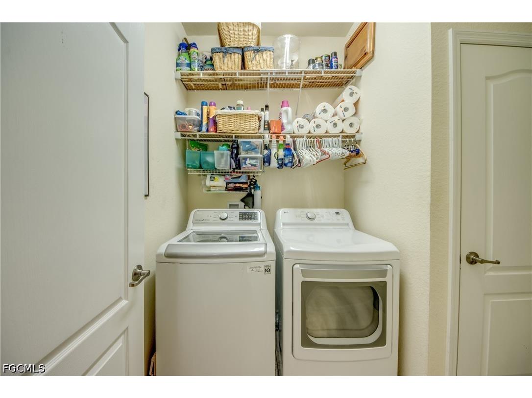 3613 Valle Santa Circle Cape Coral FL 33909 2026020191 image34