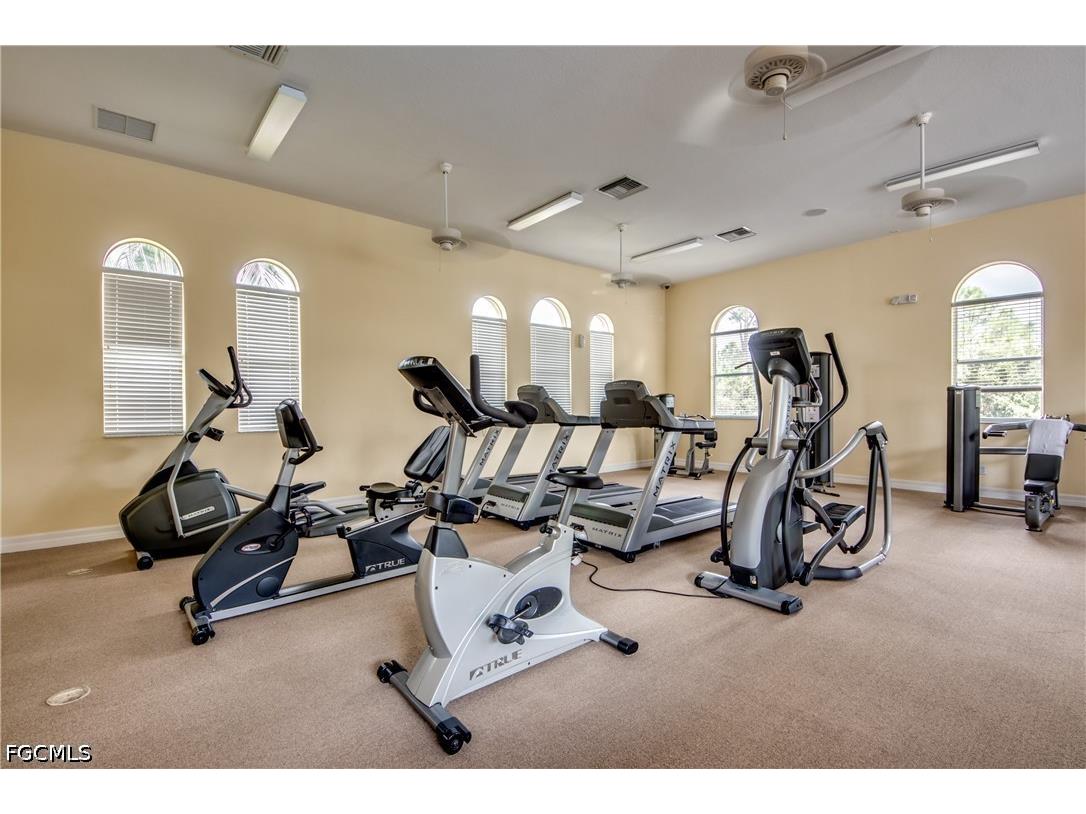 3613 Valle Santa Circle Cape Coral FL 33909 2026020191 image41