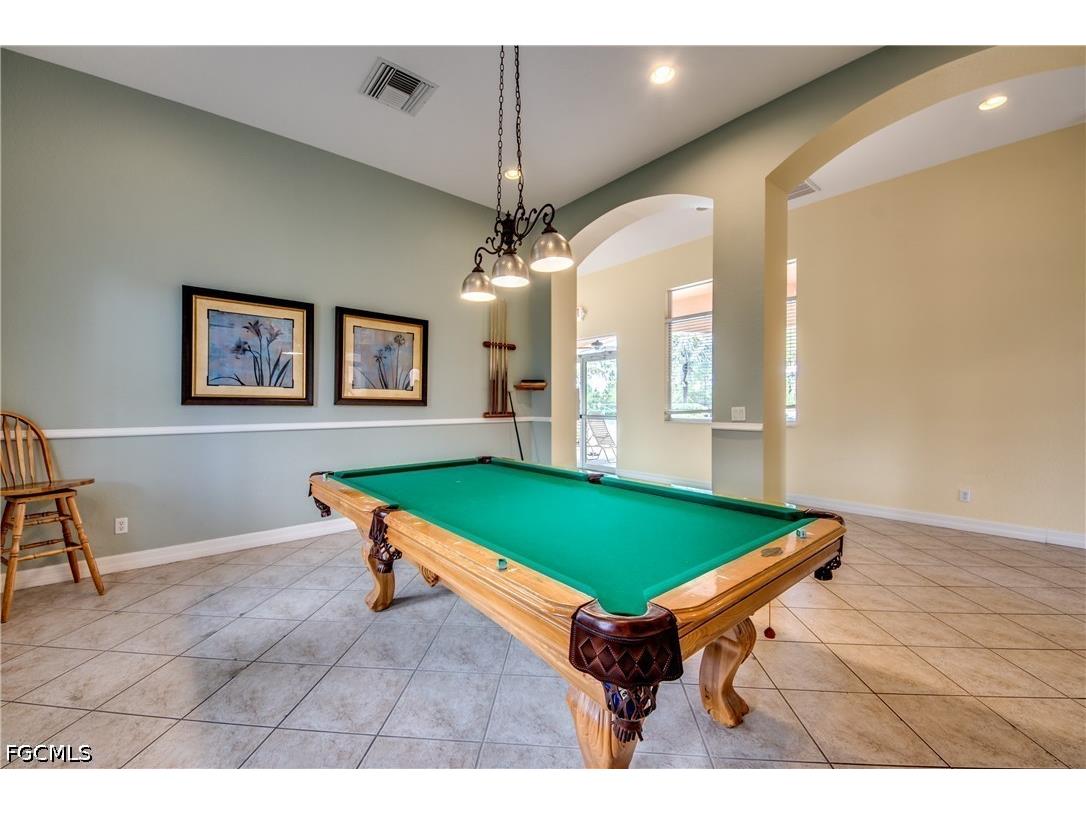 3613 Valle Santa Circle Cape Coral FL 33909 2026020191 image47