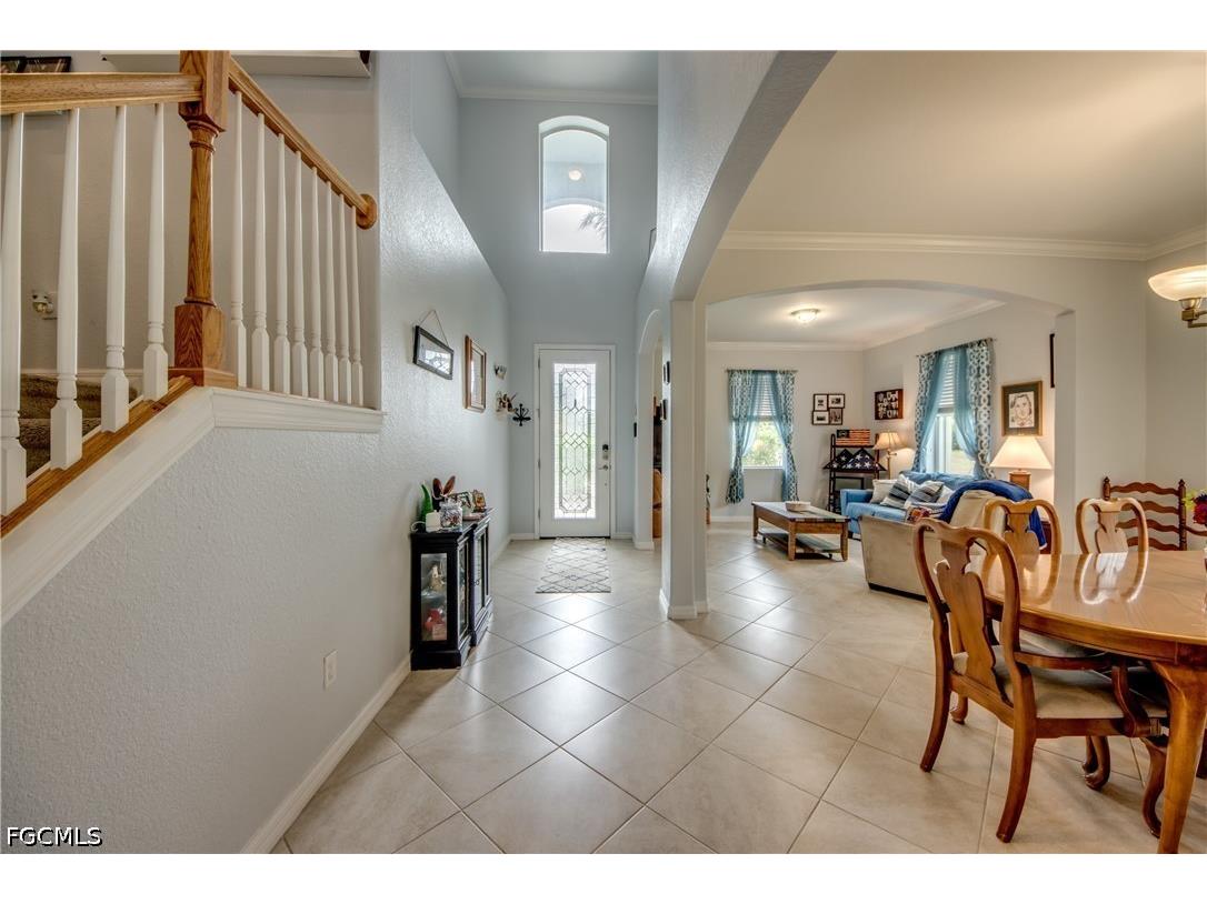 3613 Valle Santa Circle Cape Coral FL 33909 2026020191 image6