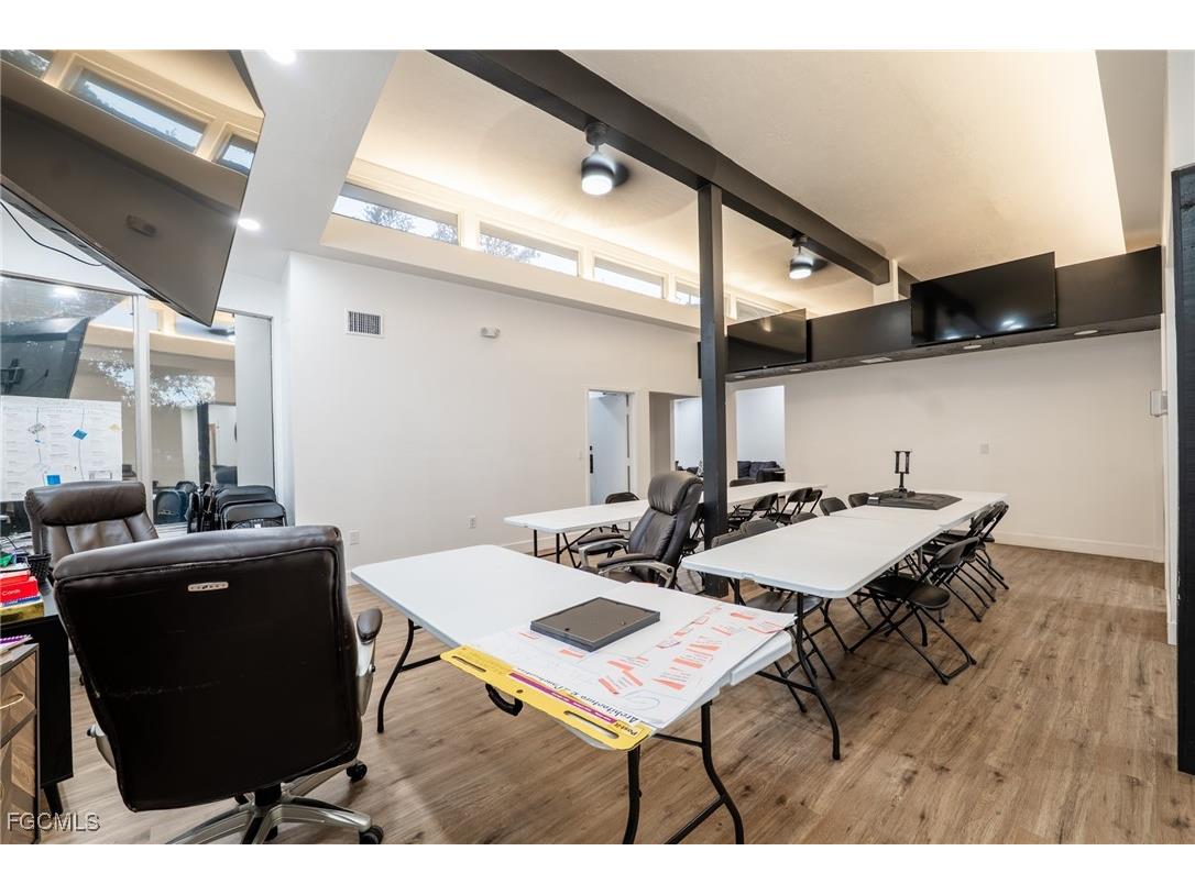 3616 Broadway Pass Fort Myers FL 33901 2025024683 image22