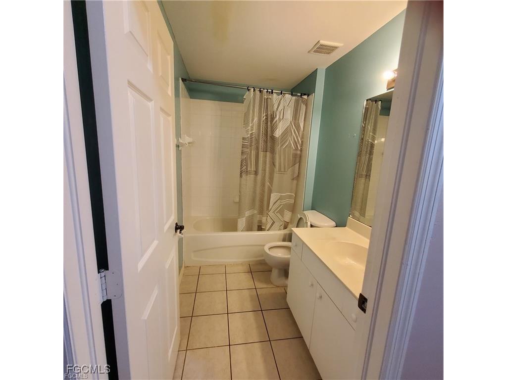 3616 Pine Oak Circle #101 Fort Myers FL 33916 2025015537 image13