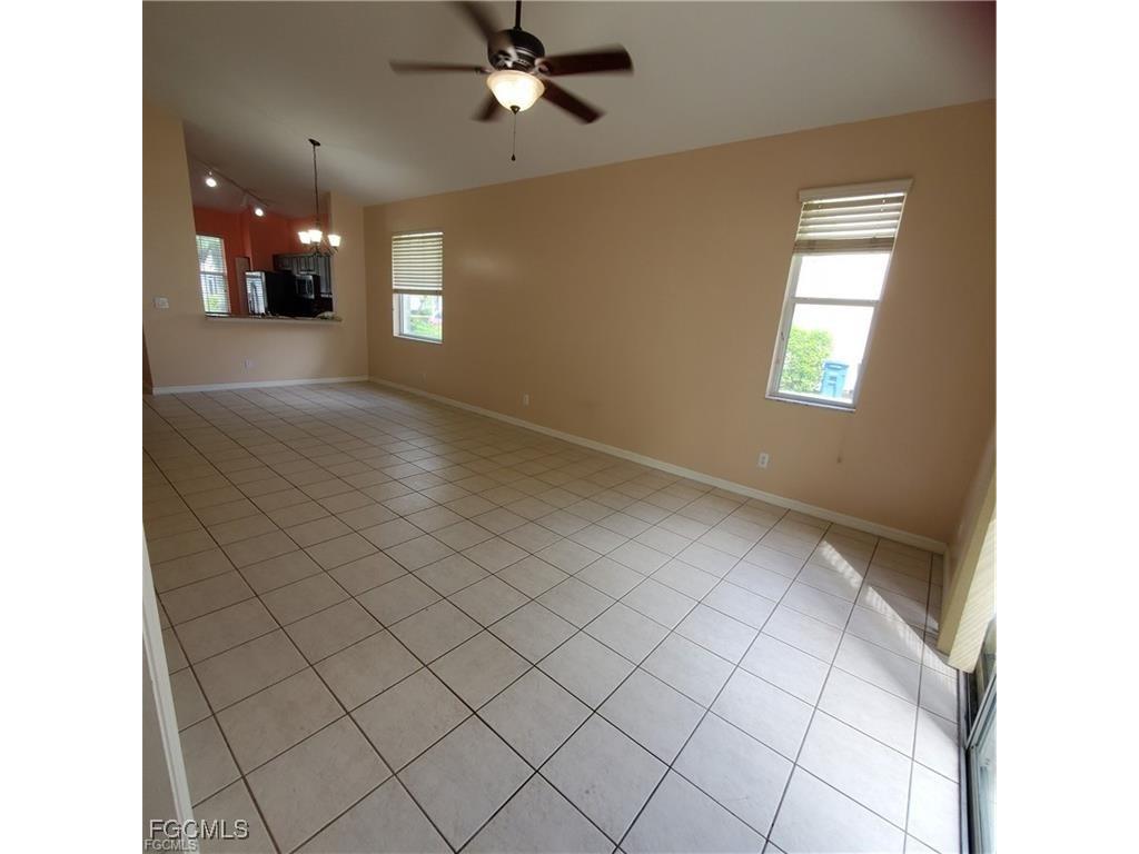 3616 Pine Oak Circle #101 Fort Myers FL 33916 2025015537 image15