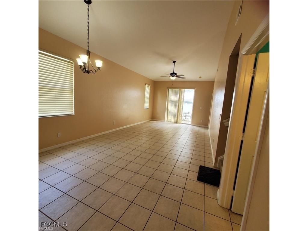 3616 Pine Oak Circle #101 Fort Myers FL 33916 2025015537 image16