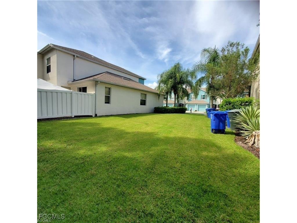 3616 Pine Oak Circle #101 Fort Myers FL 33916 2025015537 image19