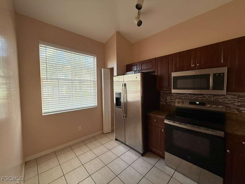 3616 Pine Oak Circle #101 Fort Myers FL 33916 2026003074 image9