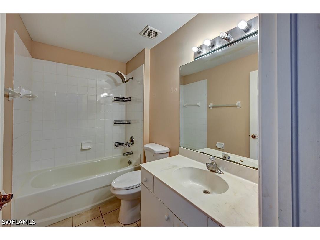 3616 Pine Oak Circle #101 Fort Myers FL 33916 226017684 image35