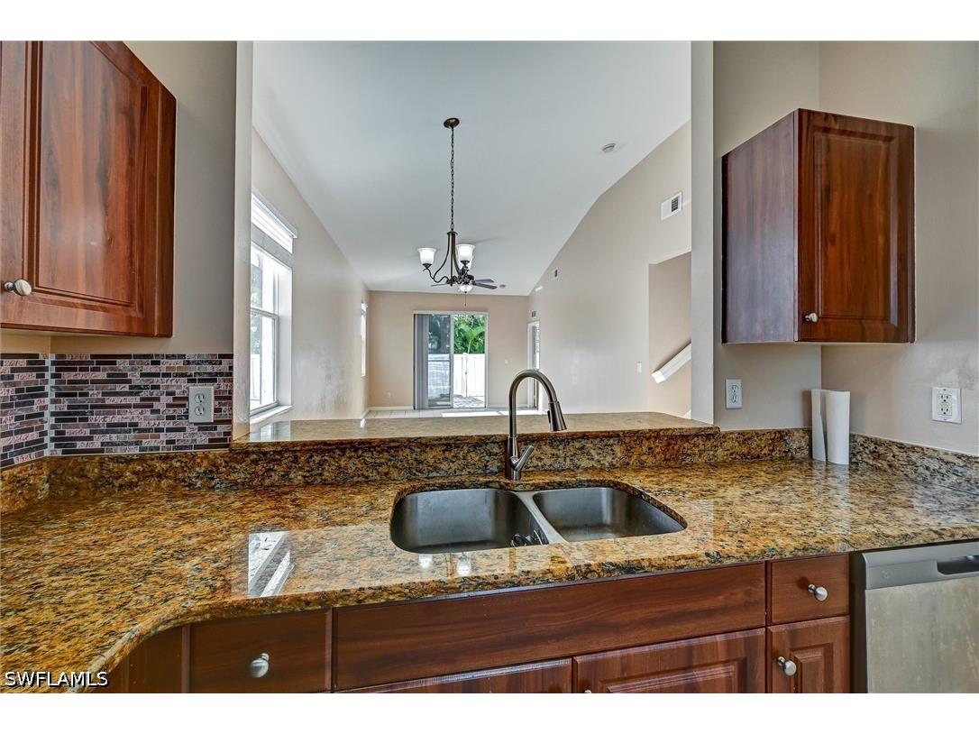 3616 Pine Oak Circle #101 Fort Myers FL 33916 226017684 image9