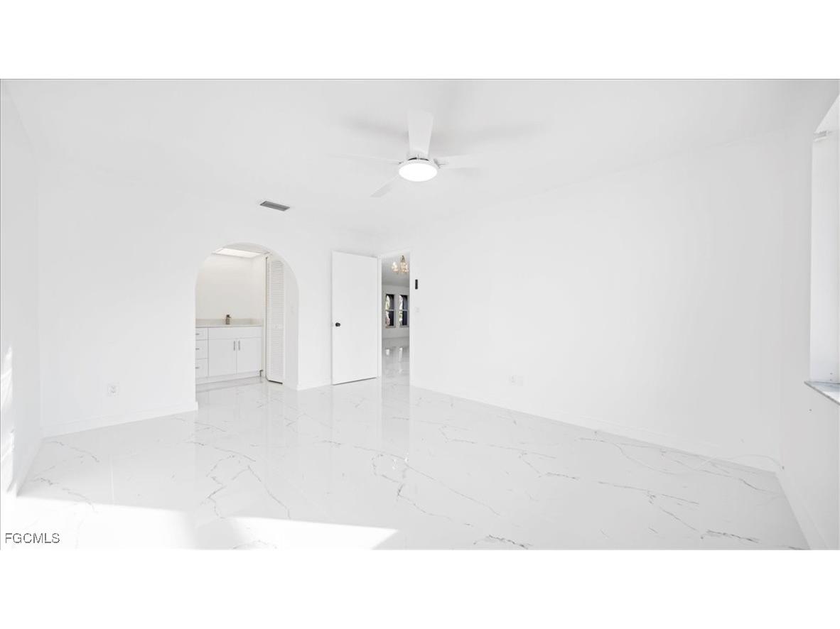 3616 SW 1st Place Cape Coral FL 33914 2025021164 image8