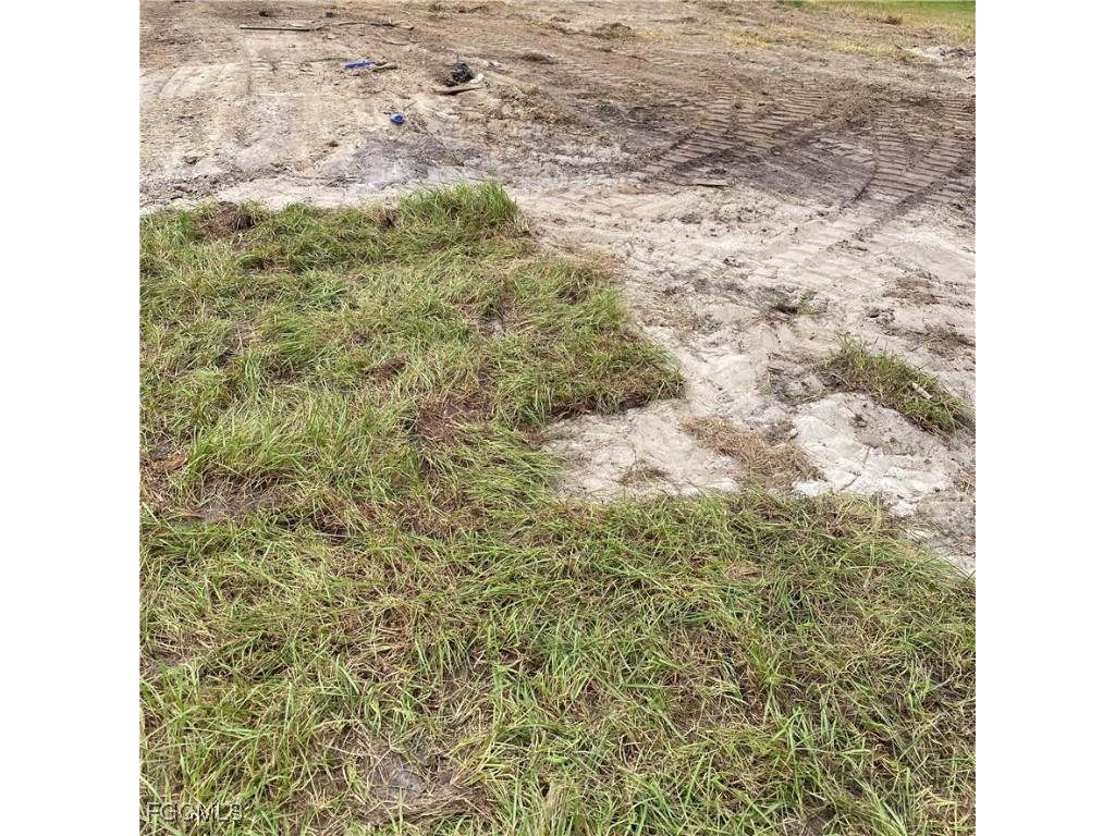 3617 8TH Street SW Lehigh Acres FL 33976 2025015361 image1