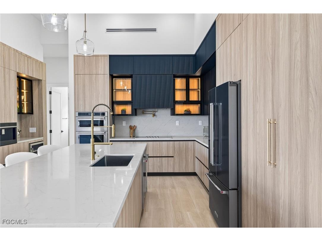 3617 Embers Parkway W Cape Coral FL 33993 2025022753 image6