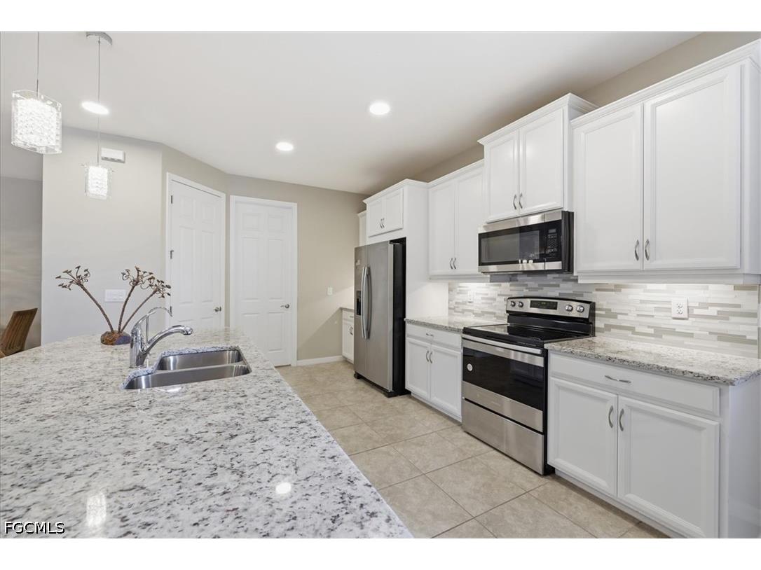 3617 NW 1st Terrace Cape Coral FL 33993 2026023254 image7