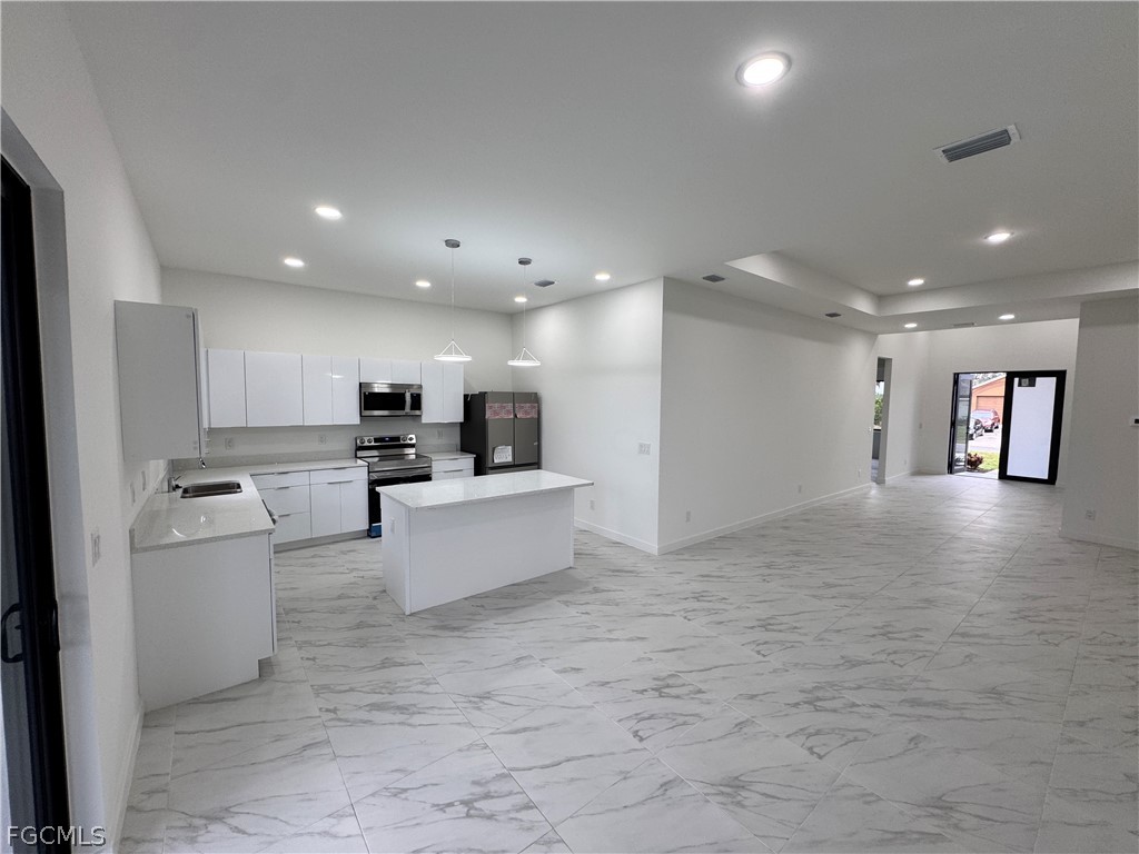 3617 NW 38th Terrace Cape Coral FL 33993 2026002128 image14