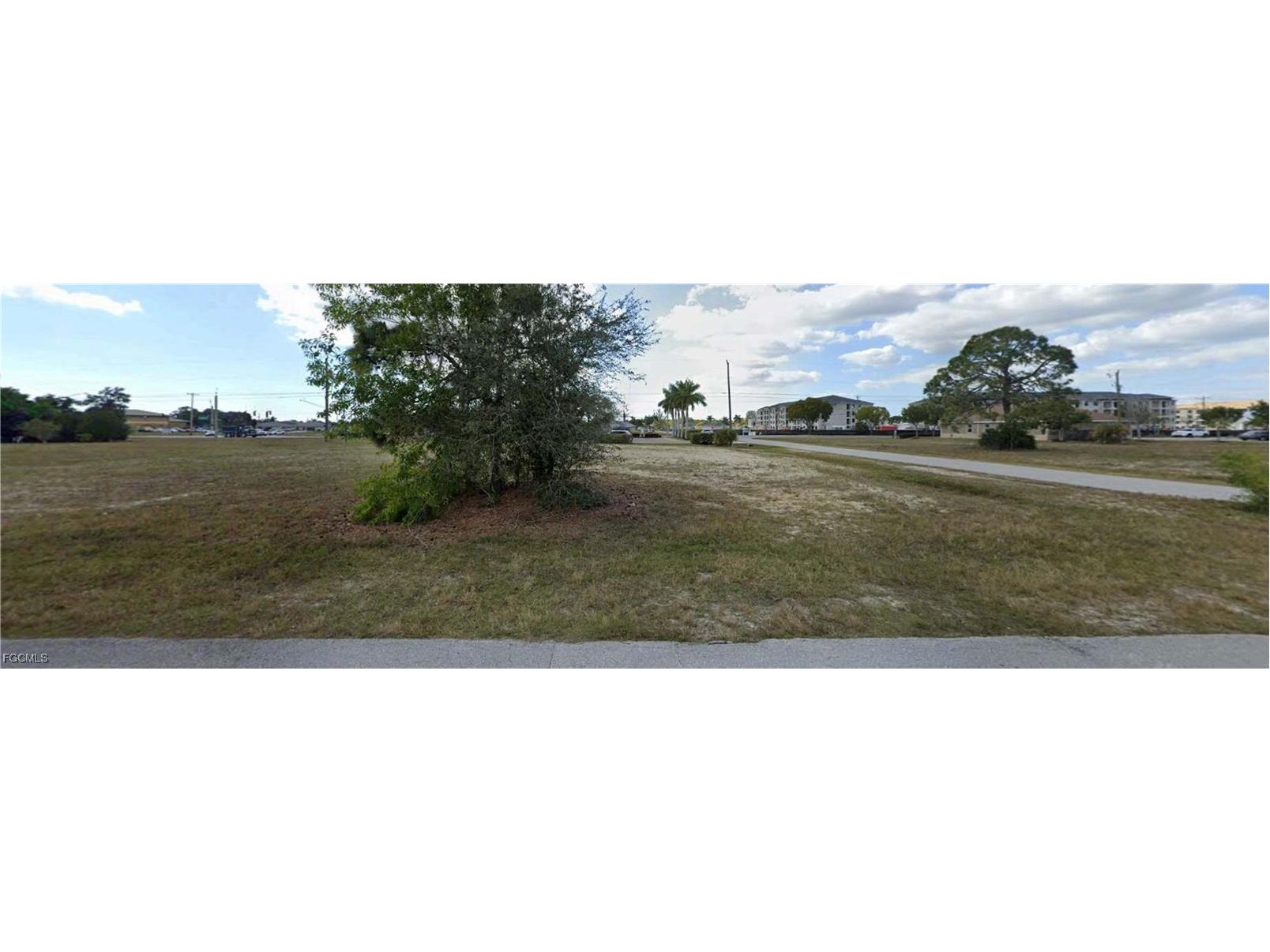 3618 & 3622 SW 15th Place Cape Coral FL 33914 2025004871 image5