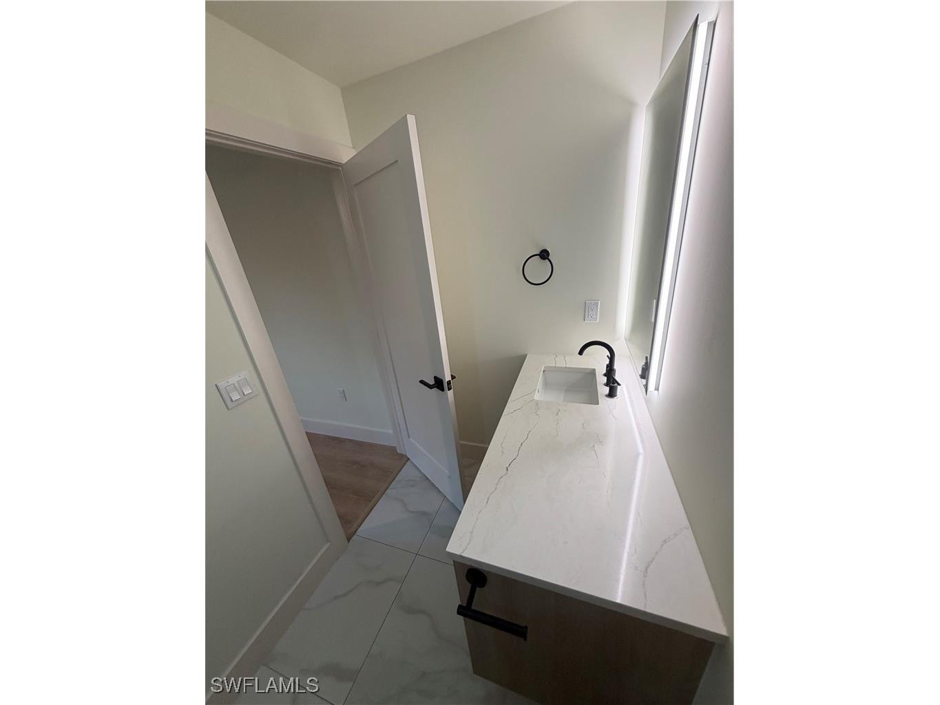 3619 Poplar Way #B Naples FL 34112 226001544 image13