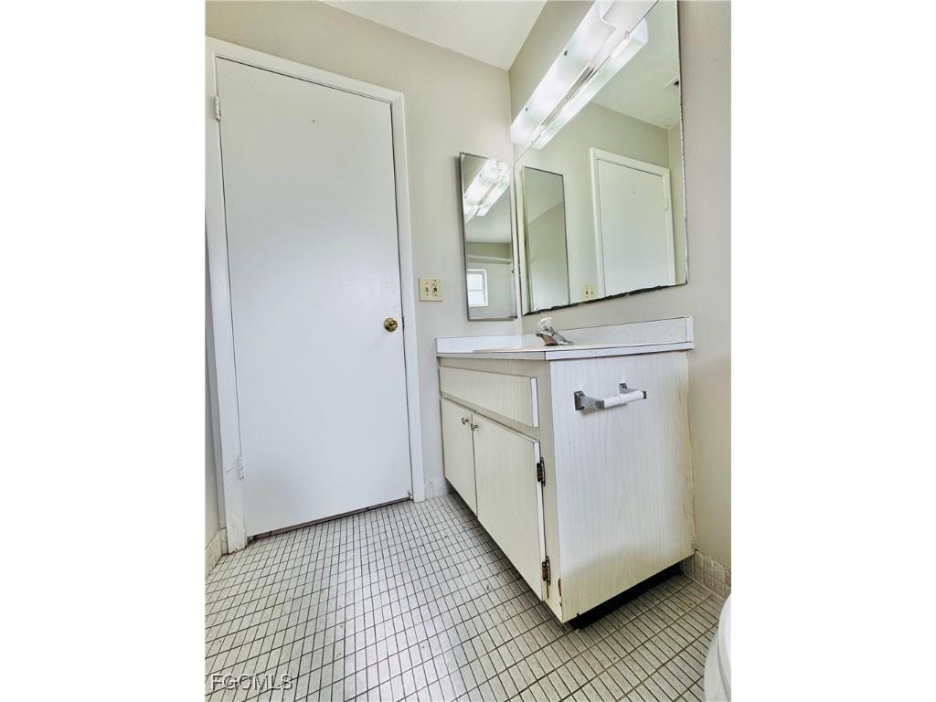 3619 SE 9th Place #4 Cape Coral FL 33904 2026006535 image22