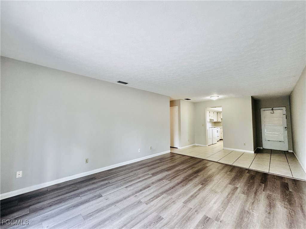 3619 SE 9th Place #4 Cape Coral FL 33904 2026006535 image6