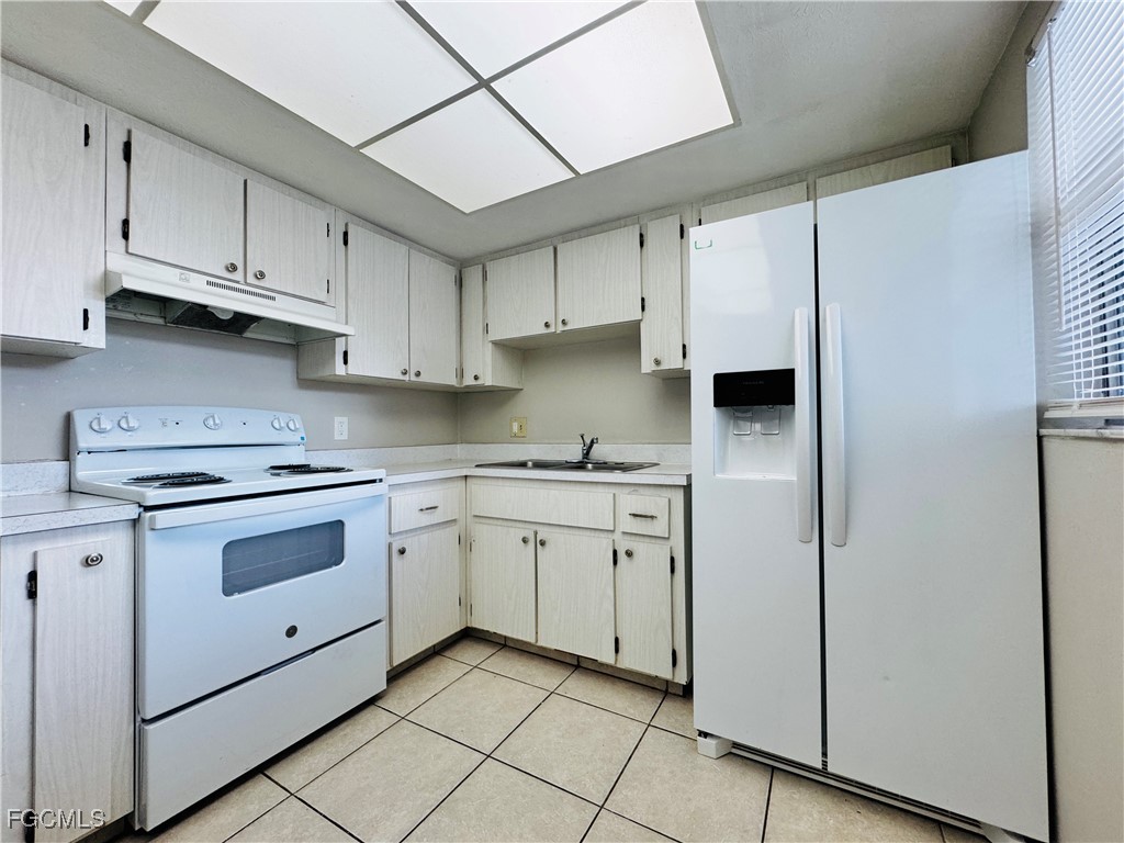 3619 SE 9th Place #4 Cape Coral FL 33904 2026006535 image8