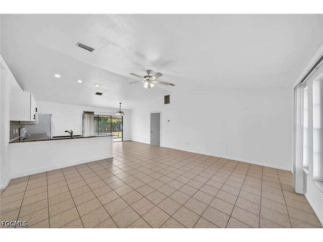 3619 SW 7th Place Cape Coral FL 33914 2026014643 image2