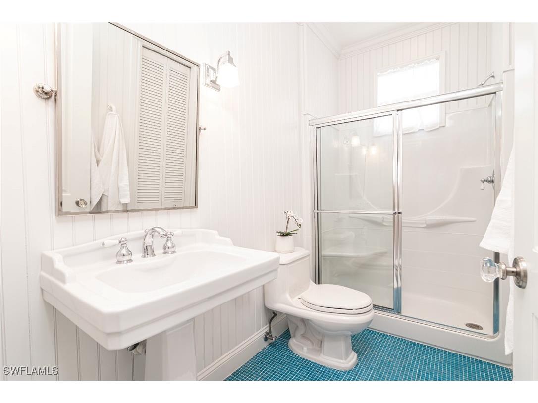 362 2nd Avenue N Naples FL 34102 225055397 image33