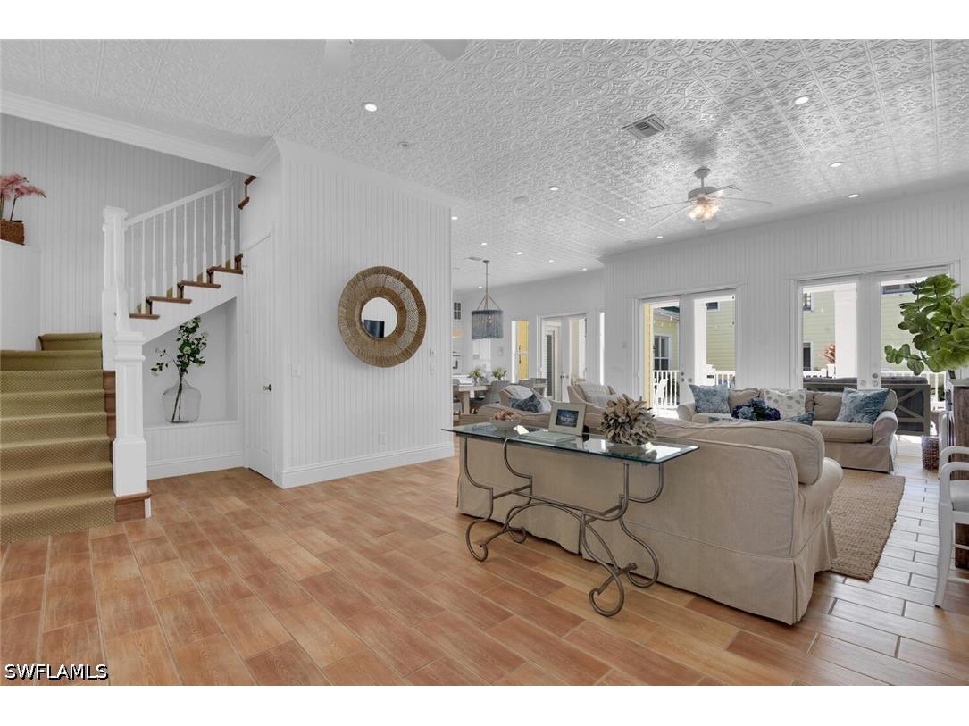 362 2nd Avenue N Naples FL 34102 226025169 image10
