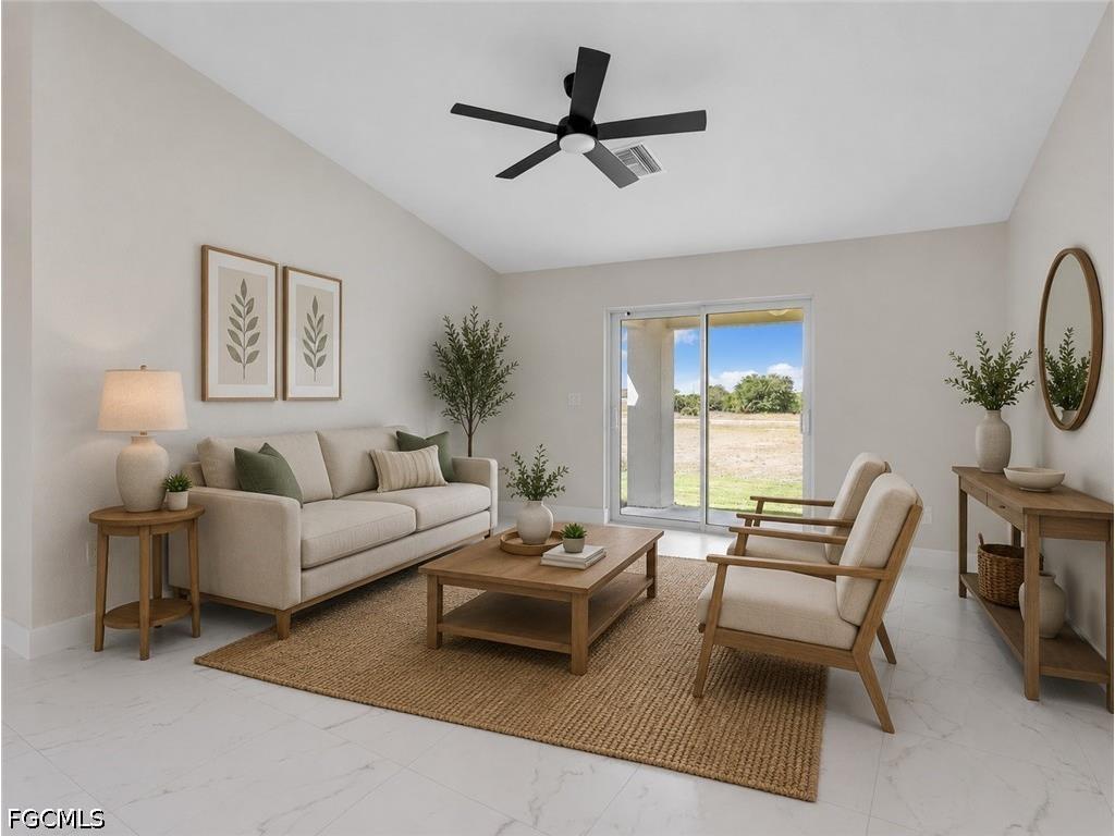 362/364 Petite Avenue Lehigh Acres FL 33974 2026024352 image13