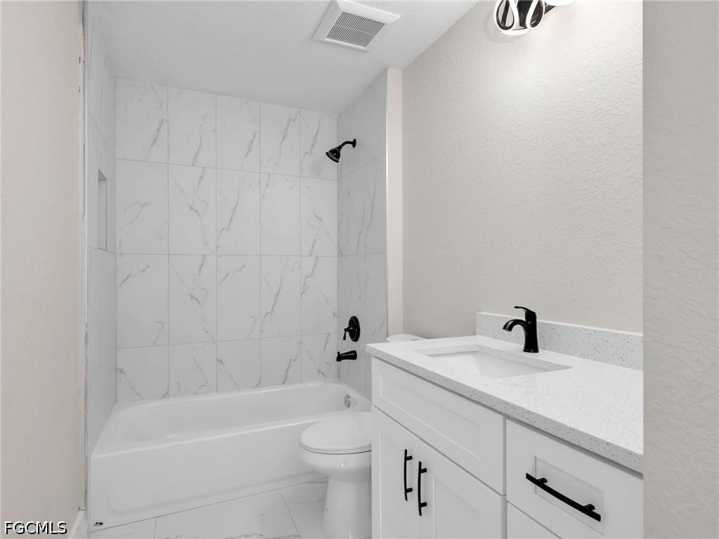 362/364 Petite Avenue Lehigh Acres FL 33974 2026024352 image29