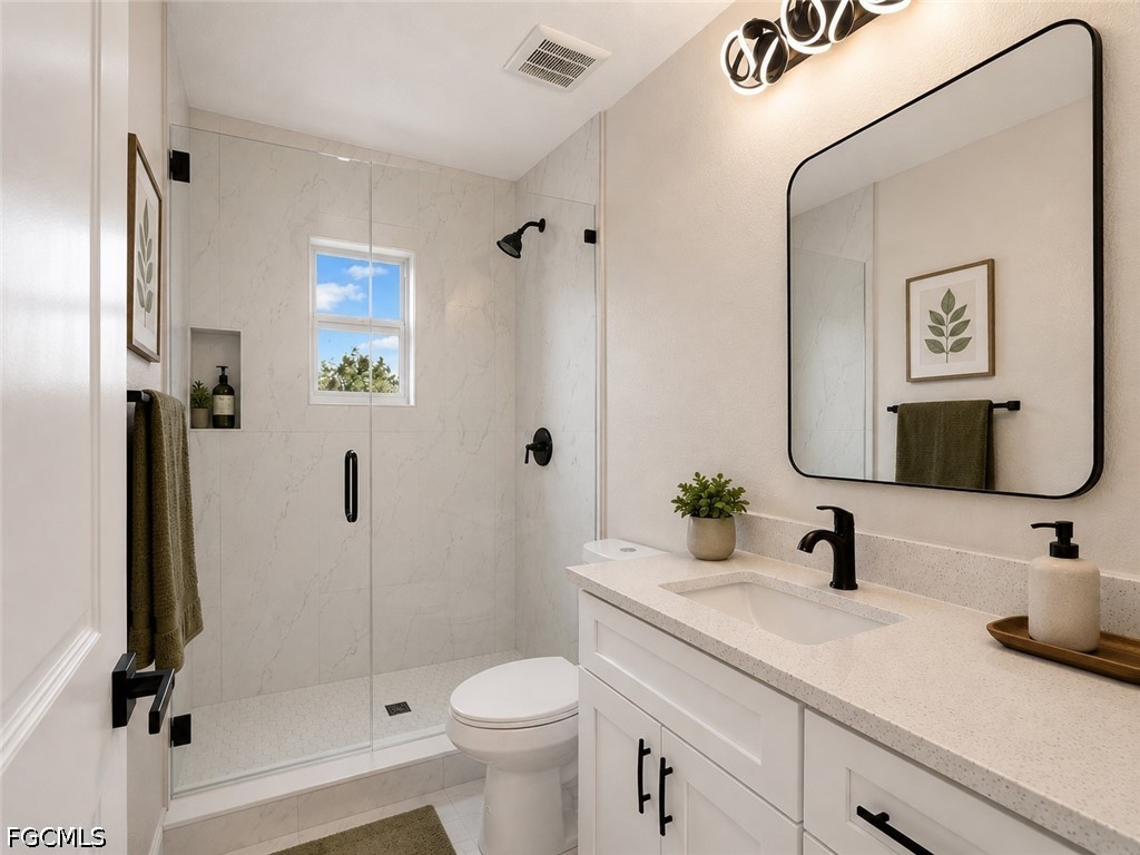 362/364 Petite Avenue Lehigh Acres FL 33974 2026024352 image39