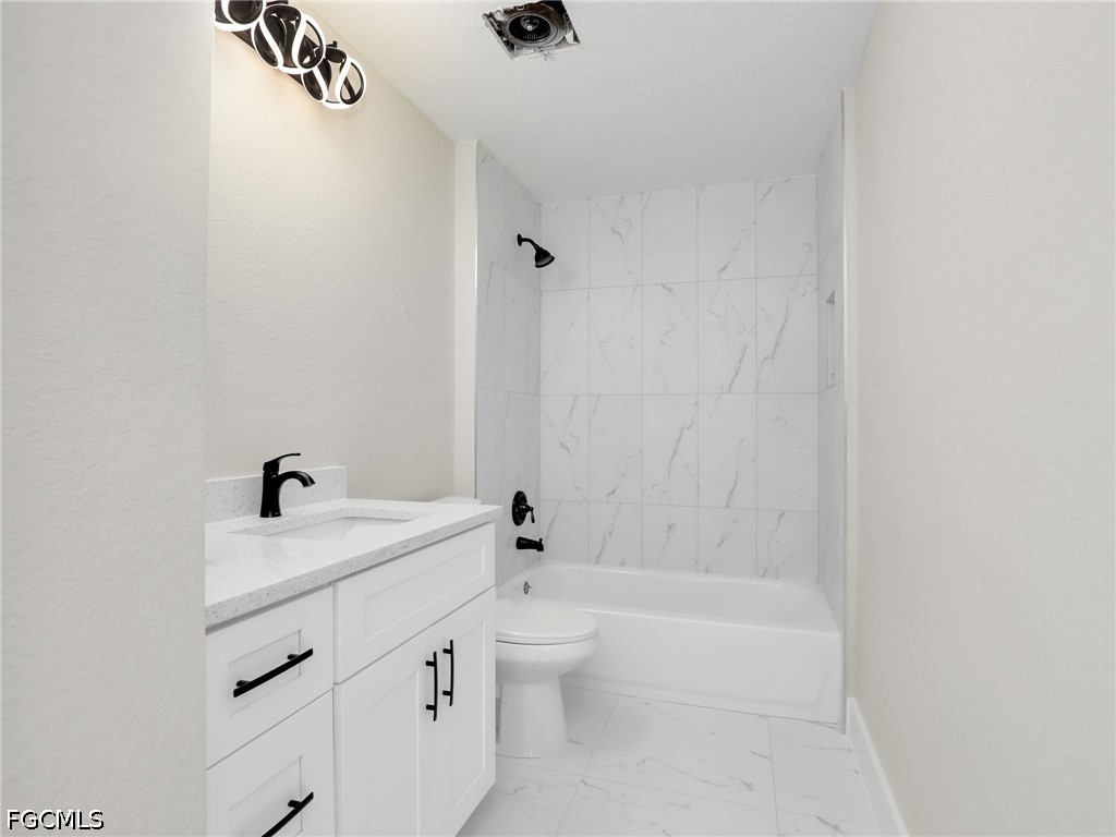 362/364 Petite Avenue Lehigh Acres FL 33974 2026024352 image46