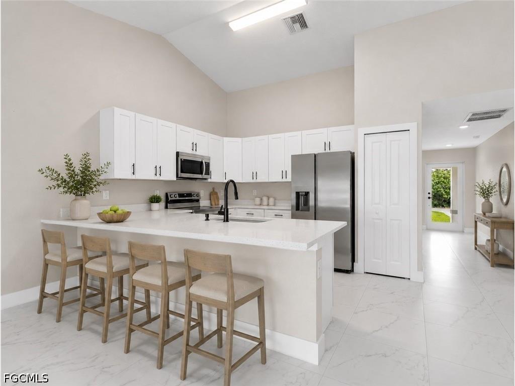 362/364 Petite Avenue Lehigh Acres FL 33974 2026024352 image9