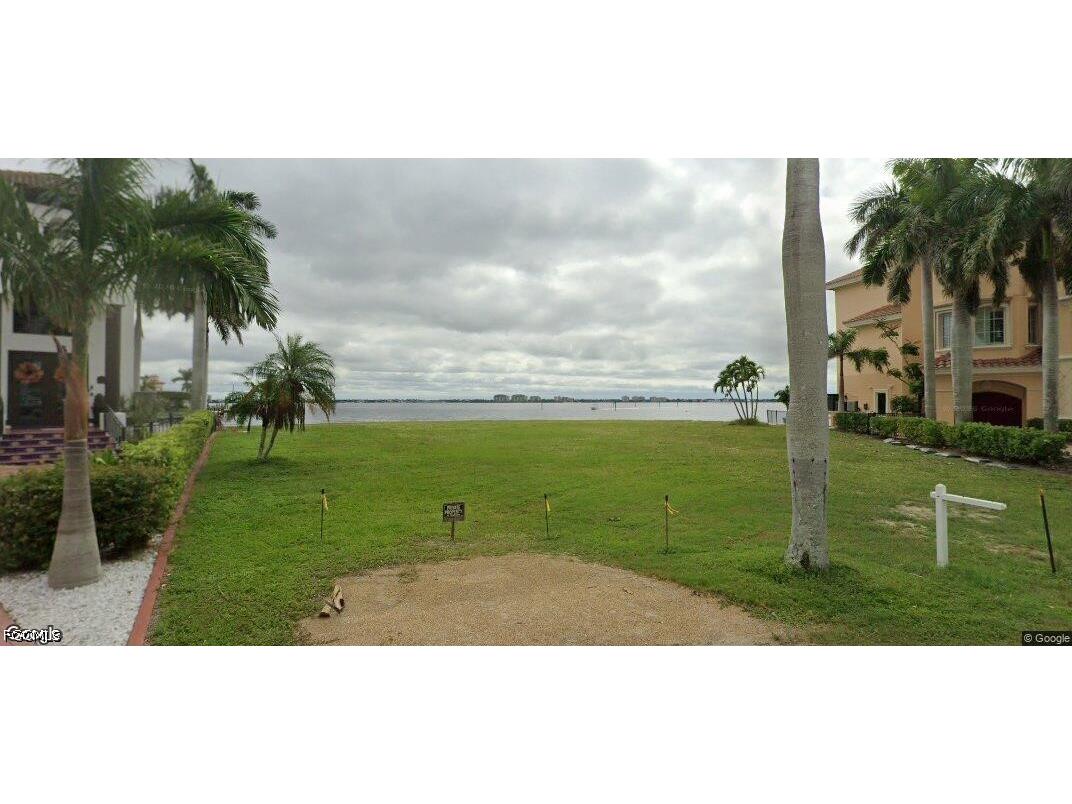 362 Bayshore Drive Cape Coral FL 33904 2026020606 image1