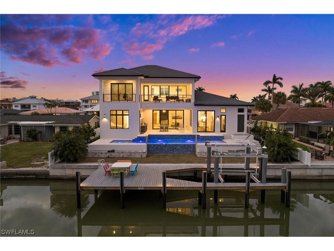 362 Egret Avenue Naples FL 34108 224015280 image1