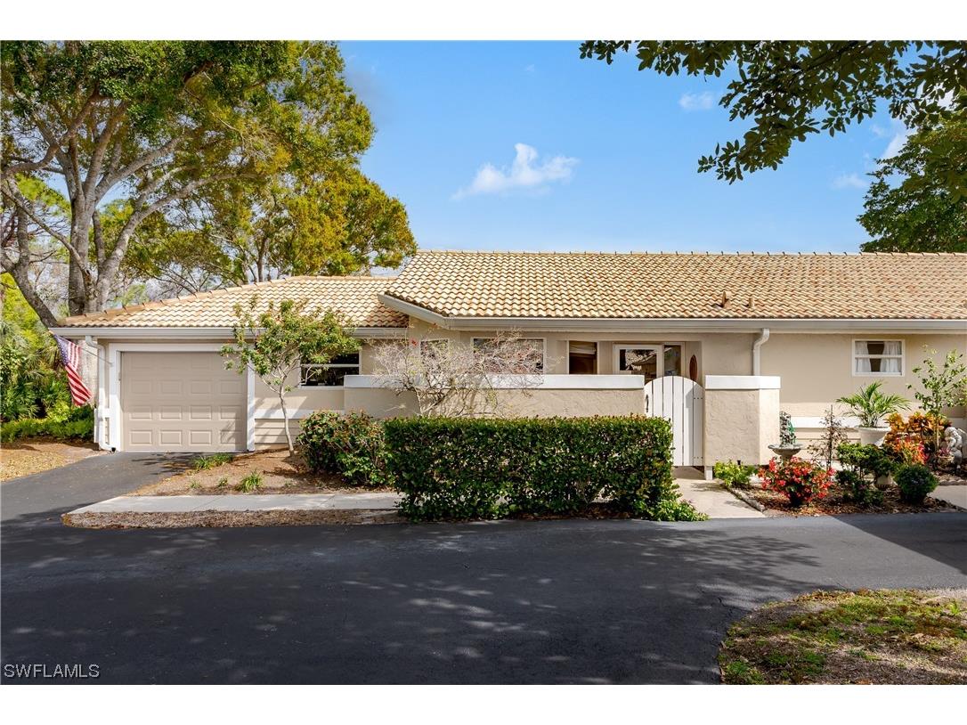 362 Emerald Bay Circle #O1 Naples FL 34110 224012755 image1