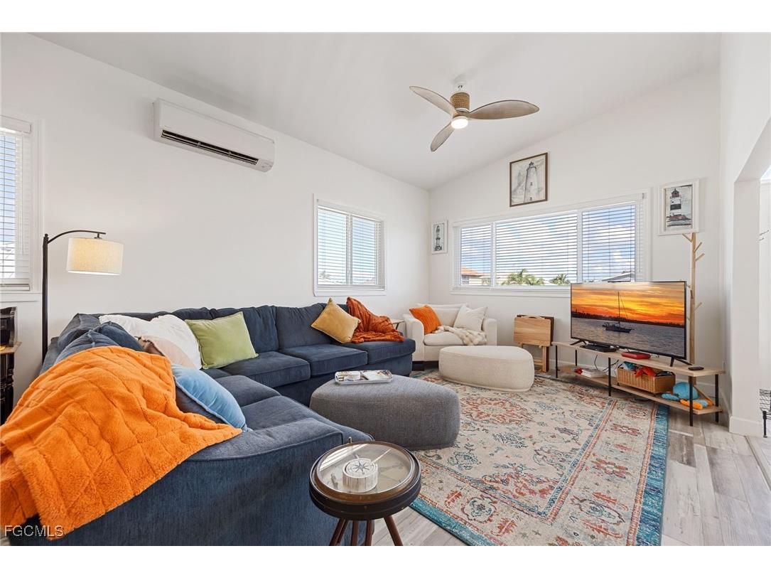 3620 Emerald Avenue Saint James City FL 33956 2025014310 image10