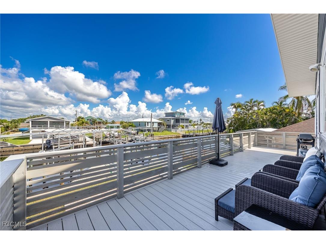 3620 Emerald Avenue Saint James City FL 33956 2025014310 image32