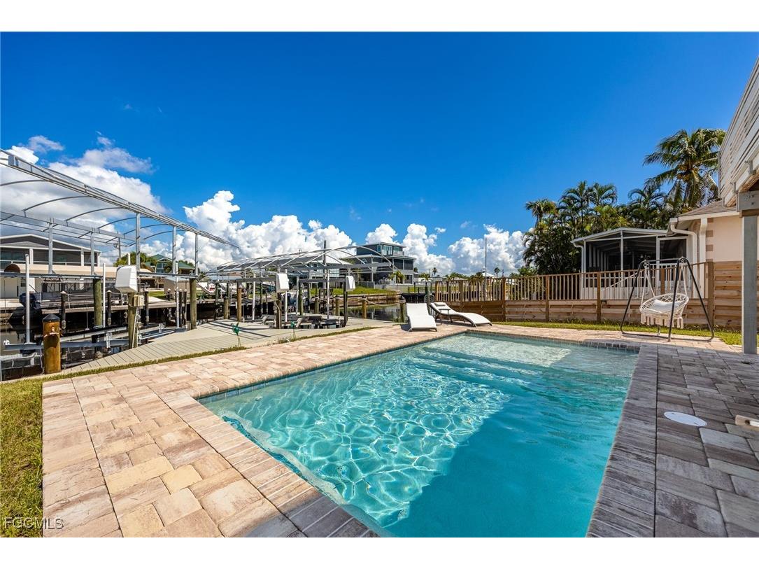 3620 Emerald Avenue Saint James City FL 33956 2025014310 image39