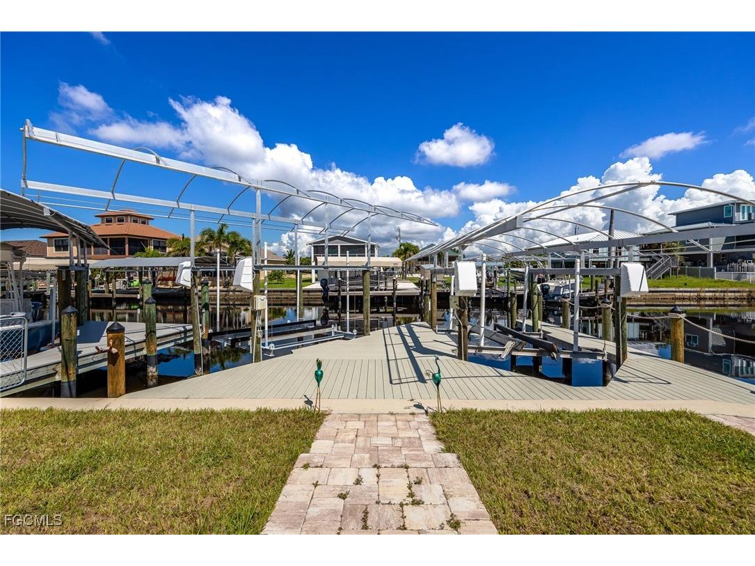 3620 Emerald Avenue Saint James City FL 33956 2025014310 image41