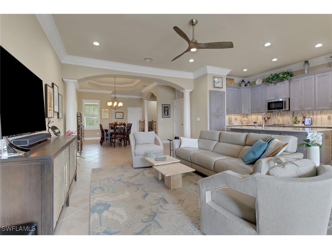 3620 Lansing Loop #202 Estero FL 33928 225069697 image7