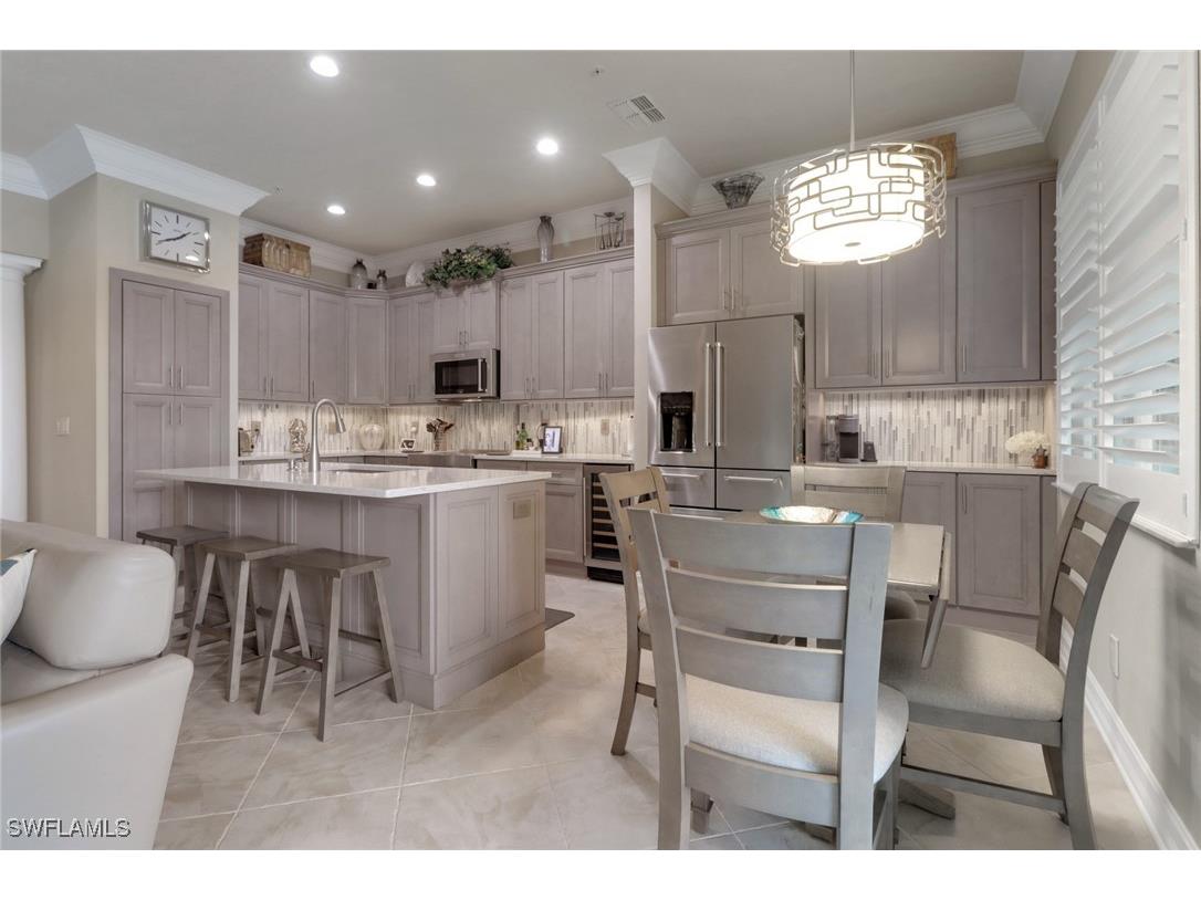 3620 Lansing Loop #202 Estero FL 33928 225069697 image8