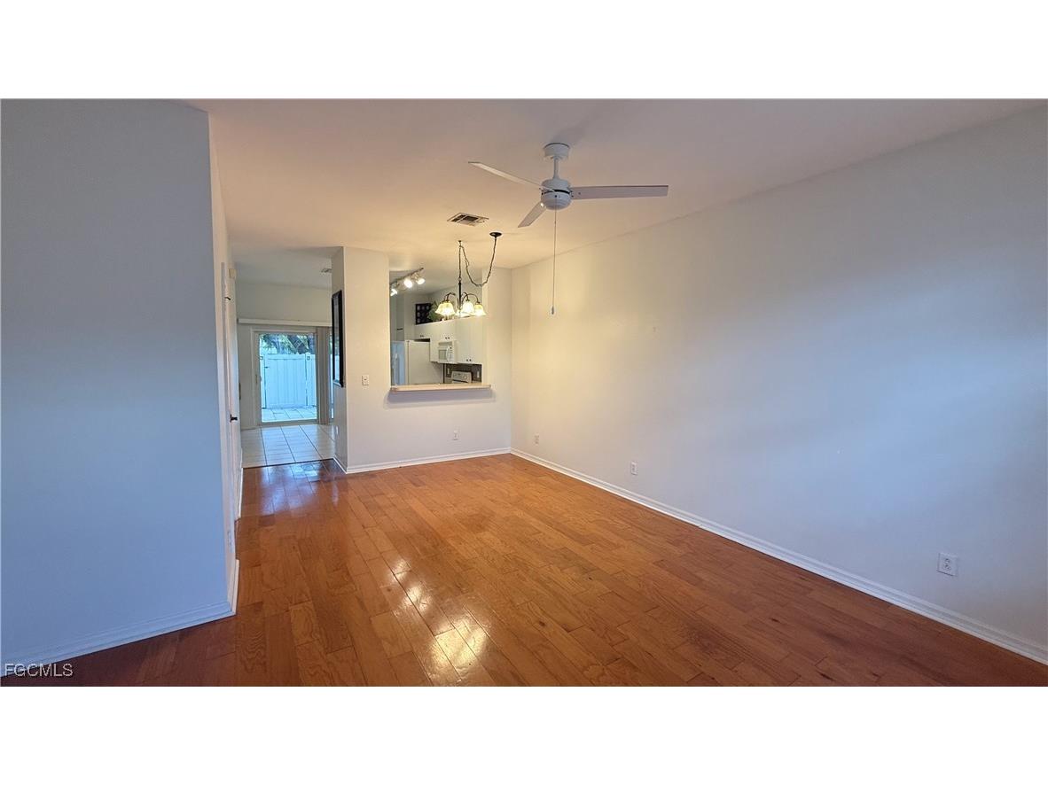 3620 Pine Oak Circle #105 Fort Myers FL 33916 2026001562 image2