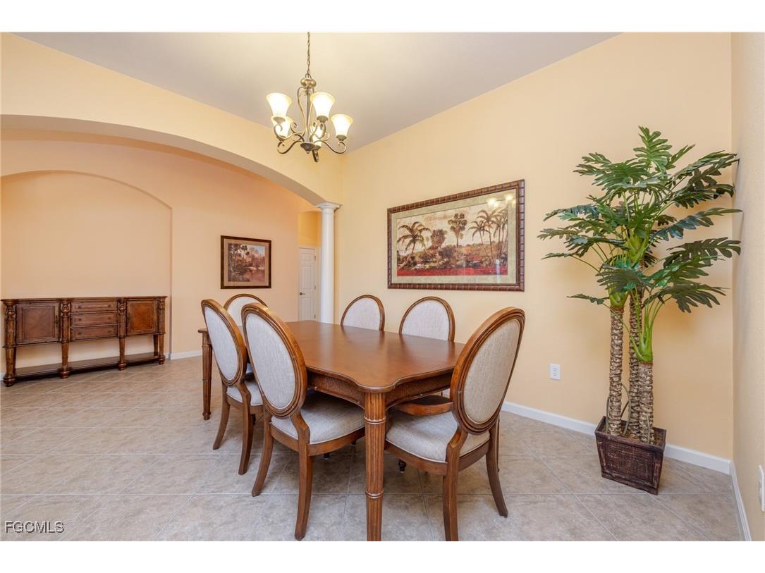 3621 Lakeview Isle Court Fort Myers FL 33905 2025017821 image14