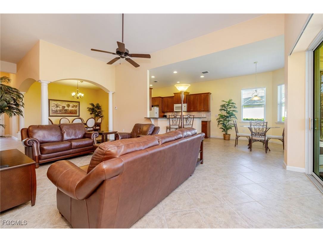 3621 Lakeview Isle Court Fort Myers FL 33905 2025017821 image19