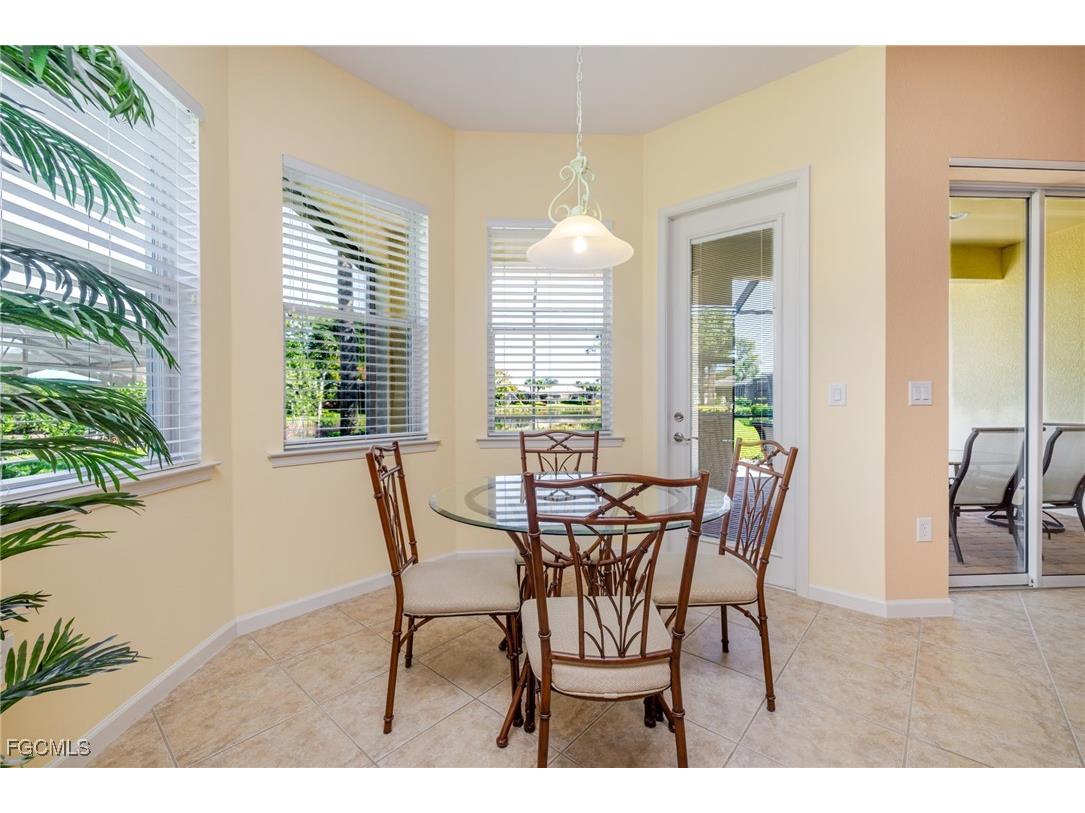 3621 Lakeview Isle Court Fort Myers FL 33905 2025017821 image8