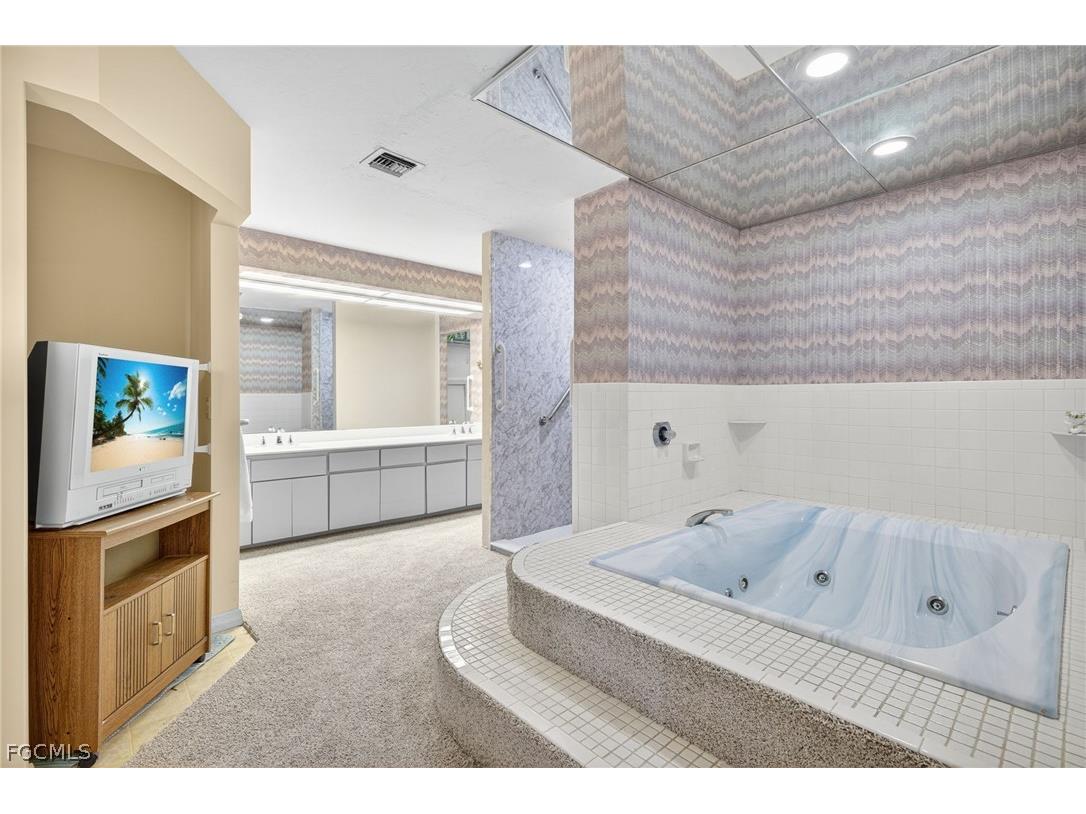 3622 Heritage Lane Fort Myers FL 33908 2026009649 image23